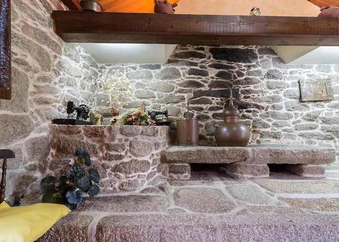 Casa Da Urcela 2* 蓬特亚雷亚斯